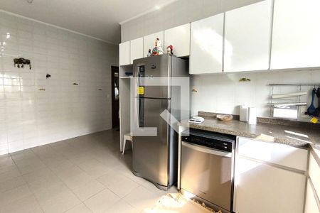 Casa de condomínio à venda com 1000m², 4 quartos e 4 vagas Casa de condomínio à venda com 1000m², 4 quartos e 4 vagasCozinha