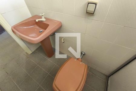 Casa de condomínio à venda com 1000m², 4 quartos e 4 vagas Casa de condomínio à venda com 1000m², 4 quartos e 4 vagasBanheiro 5
