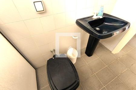Casa de condomínio à venda com 1000m², 4 quartos e 4 vagas Casa de condomínio à venda com 1000m², 4 quartos e 4 vagasBanheiro 6