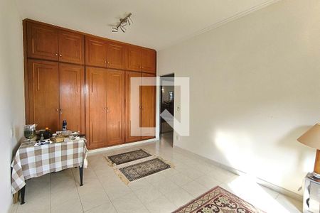 Casa de condomínio à venda com 1000m², 4 quartos e 4 vagas Casa de condomínio à venda com 1000m², 4 quartos e 4 vagasQuarto 3