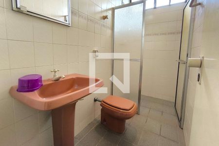 Casa de condomínio à venda com 1000m², 4 quartos e 4 vagas Casa de condomínio à venda com 1000m², 4 quartos e 4 vagasBanheiro 5