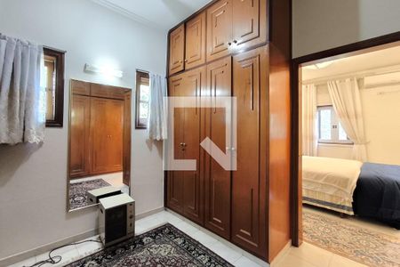 Casa de condomínio à venda com 1000m², 4 quartos e 4 vagas Casa de condomínio à venda com 1000m², 4 quartos e 4 vagasQuarto 2