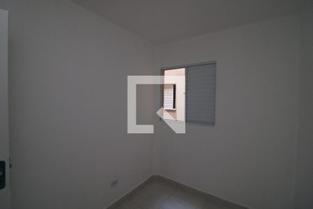 Quarto 2 de apartamento para alugar com 2 quartos, 85m² em Jardim Iva, São Paulo