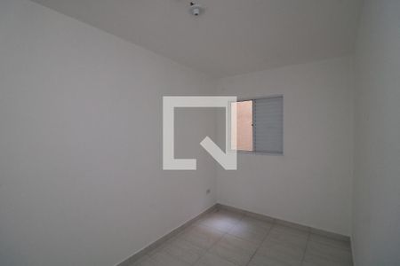 Quarto de apartamento para alugar com 2 quartos, 55m² em Jardim Iva, São Paulo