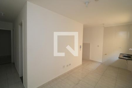 Sala de apartamento para alugar com 2 quartos, 55m² em Jardim Iva, São Paulo