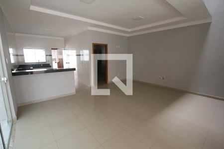 Sala de casa para alugar com 4 quartos, 240m² em Jardim Atlantico, Goiânia