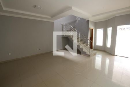 Sala de casa para alugar com 4 quartos, 240m² em Jardim Atlantico, Goiânia