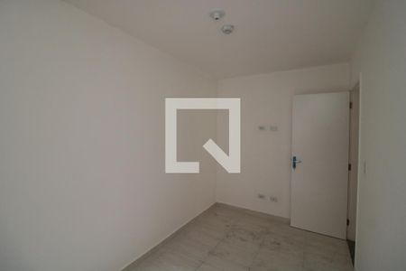 Quarto 2 de apartamento para alugar com 2 quartos, 85m² em Jardim Iva, São Paulo