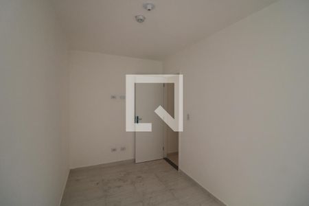 Quarto 2 de apartamento para alugar com 2 quartos, 85m² em Jardim Iva, São Paulo