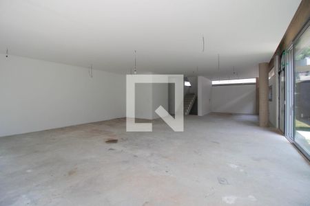 Sala  de casa à venda com 4 quartos, 557m² em Jardim Paulistano, São Paulo