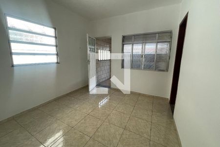 Sala de casa para alugar com 2 quartos, 95m² em Vila São Luís, Duque de Caxias