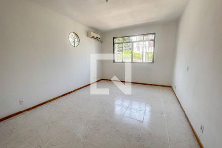 Quarto 2 de apartamento para alugar com 2 quartos, 98m² em Vila São Luís, Duque de Caxias