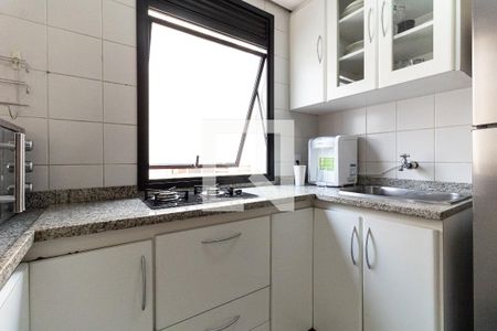 Cozinha de apartamento para alugar com 1 quarto, 32m² em Aclimação, São Paulo