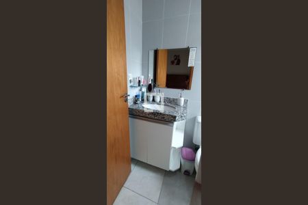 Banheiro de apartamento à venda com 3 quartos, 73m² em Jardim Atlântico, Belo Horizonte