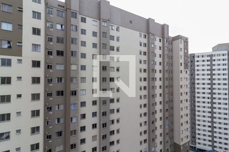 Varanda/Área de serviço vista de apartamento para alugar com 2 quartos, 42m² em Usina Piratininga, São Paulo