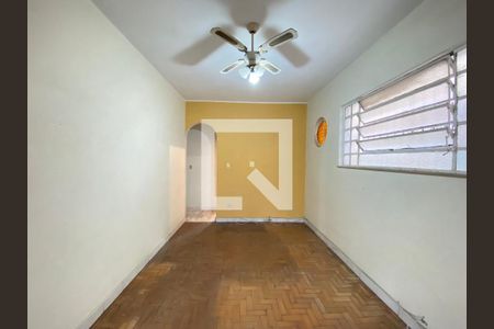 Sala de casa à venda com 6 quartos, 200m² em Todos Os Santos, Rio de Janeiro