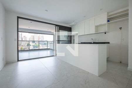 Sala/Cozinha de apartamento para alugar com 2 quartos, 76m² em Jardim Vera Cruz, São Paulo