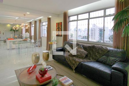 Sala de apartamento à venda com 5 quartos, 254m² em Floresta, Belo Horizonte