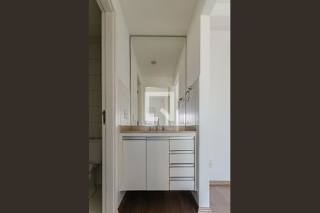 Banheiro de apartamento para alugar com 1 quarto, 55m² em Jardim Vila Mariana, São Paulo