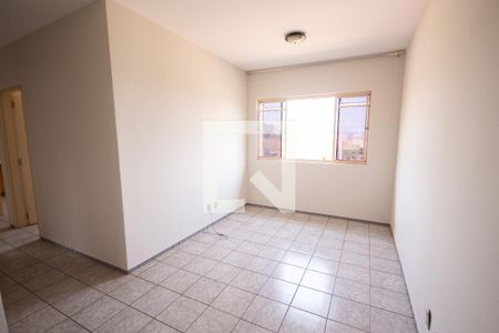 Sala de apartamento para alugar com 3 quartos, 61m² em Subsetor Norte - 3 (n-3), Ribeirão Preto