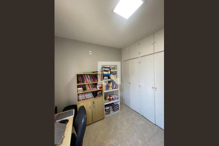 Apartamento à venda com 3 quartos, 203m² em Ouro Preto, Belo Horizonte