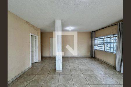 Sala de casa para alugar com 3 quartos, 168m² em Parque Colonial, São Paulo