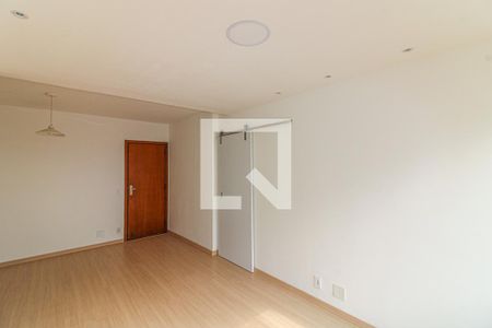 Sala de apartamento para alugar com 2 quartos, 58m² em Barra da Tijuca, Rio de Janeiro