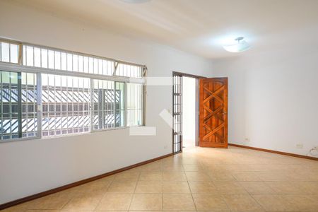 Sala de casa para alugar com 2 quartos, 133m² em Vila Liviero, São Paulo