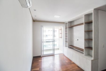 Sala de TV de apartamento para alugar com 2 quartos, 52m² em Bethaville I, Barueri