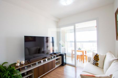 Sala de apartamento à venda com 2 quartos, 67m² em Vila Gilda, Santo André