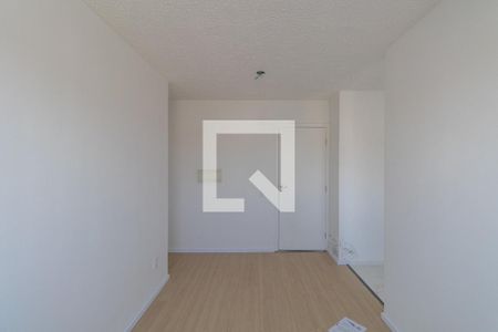 Sala de apartamento para alugar com 2 quartos, 40m² em Guaianazes, São Paulo