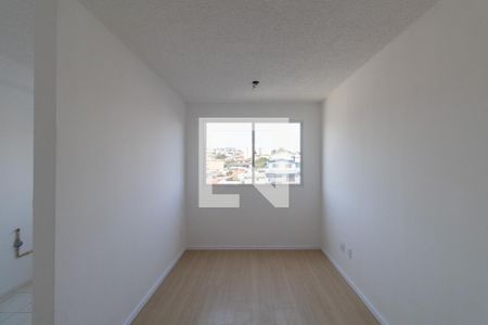 Sala de apartamento para alugar com 2 quartos, 40m² em Guaianazes, São Paulo