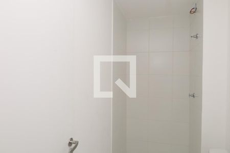 Banheiro de apartamento para alugar com 1 quarto, 31m² em Vila Curuçá, São Paulo