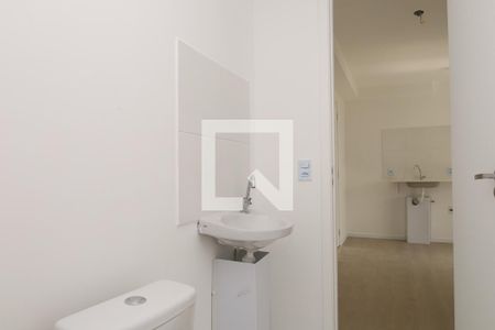 Banheiro de apartamento para alugar com 1 quarto, 31m² em Vila Curuçá, São Paulo