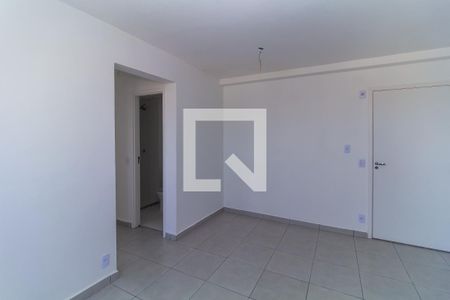 Sala de apartamento para alugar com 2 quartos, 40m² em Vila Fátima, São Paulo