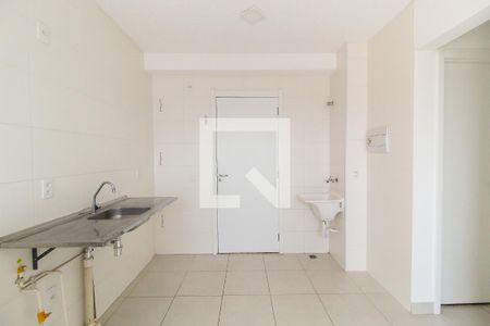 Sala/Cozinha de apartamento para alugar com 2 quartos, 41m² em Colônia (zona Leste), São Paulo