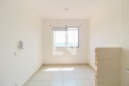 Sala/Cozinha de apartamento para alugar com 2 quartos, 41m² em Colônia (zona Leste), São Paulo