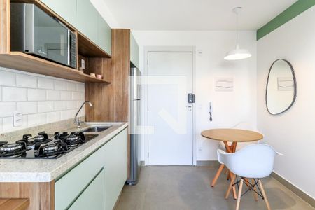 Sala/Cozinha de apartamento à venda com 2 quartos, 36m² em Jardim Caravelas, São Paulo