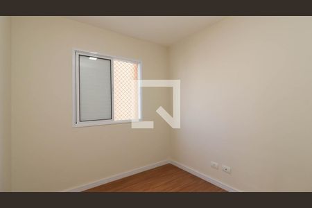 Quarto 1 de apartamento para alugar com 2 quartos, 52m² em Vila Pierina, São Paulo