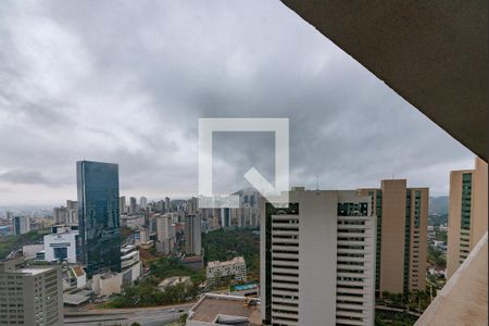 Varanda de apartamento à venda com 2 quartos, 73m² em Vila da Serra, Nova Lima