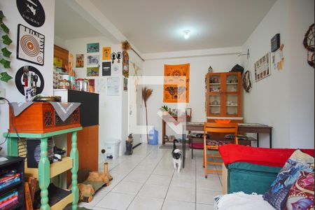 Sala de apartamento à venda com 3 quartos, 61m² em Jardim Itu, Porto Alegre