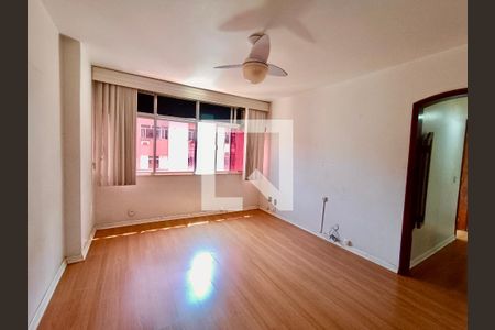 Sala  de apartamento à venda com 2 quartos, 66m² em Ipanema, Rio de Janeiro