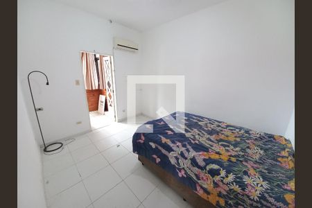 Quarto de apartamento para alugar com 1 quarto, 75m² em Jardim Independência, São Vicente