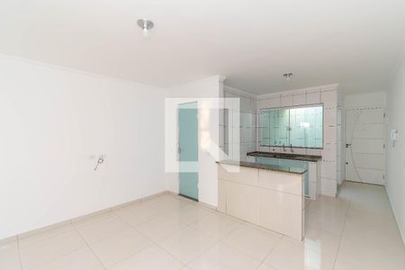 Sala de casa para alugar com 2 quartos, 50m² em Jardim Imperador (zona Leste), São Paulo