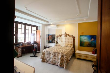 Quarto Suíte de casa de condomínio à venda com 7 quartos, 500m² em Taquara, Rio de Janeiro