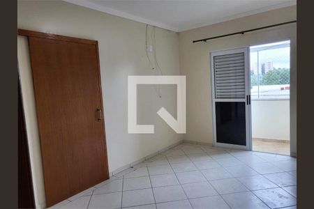 Casa à venda com 4 quartos, 220m² em Parque Assuncao, Taboão da Serra