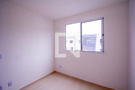 Quarto 2 de apartamento para alugar com 2 quartos, 40m² em Vila Lage, São Gonçalo