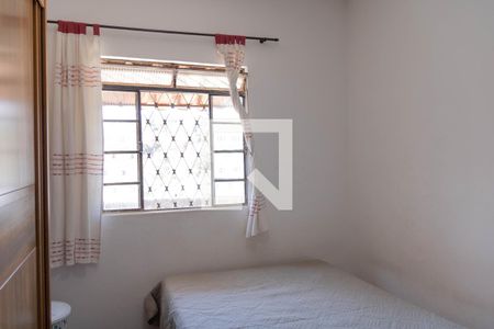 Quarto de casa à venda com 3 quartos, 360m² em Santa Maria, Belo Horizonte