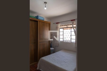 Quarto de casa à venda com 3 quartos, 360m² em Santa Maria, Belo Horizonte