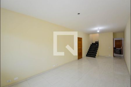 Sala de casa para alugar com 3 quartos, 105m² em Jardim Santa Bárbara, Guarulhos